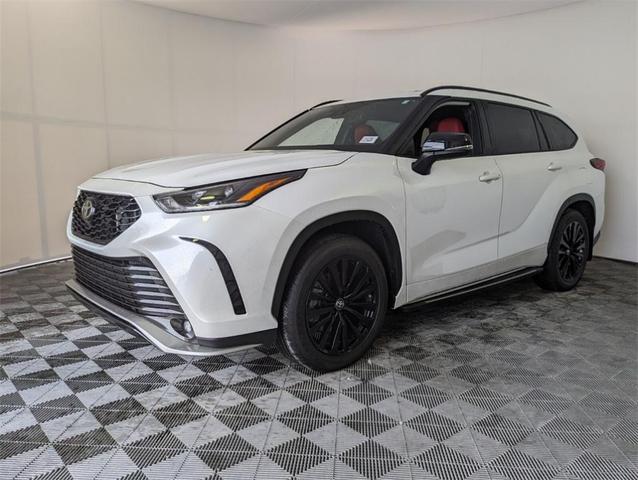 2023 toyota highlander xse