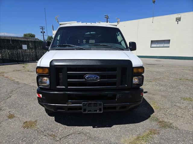 2008 ford e250 base