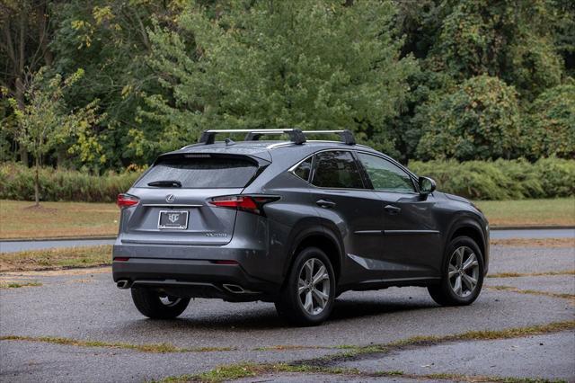 2017 lexus nx 200t base