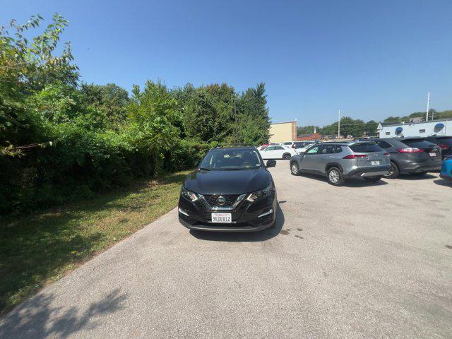 2022 nissan rogue sport sl