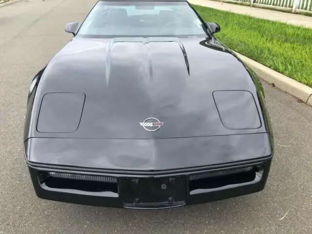 1987 chevy corvette black 5.7 v8 4/speed loaded 5,000 org. miles