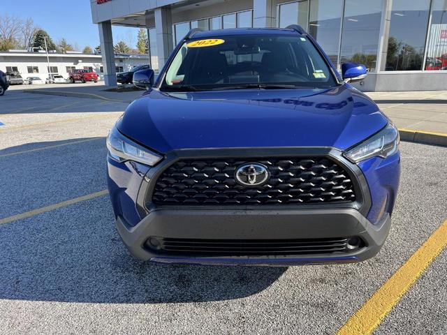 2022 toyota corolla cross le
