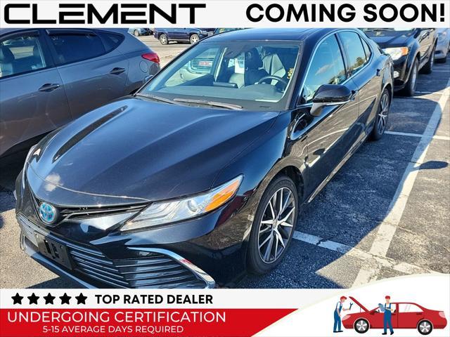 2022 toyota camry hybrid xle