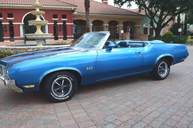 1970 olds 442, rare triple blue, 455 engine, 400 trans, very nice, 98k miles