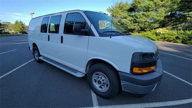 2022 gmc savana 2500 work van