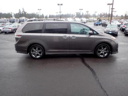 2015 toyota sienna in manhattan, new york