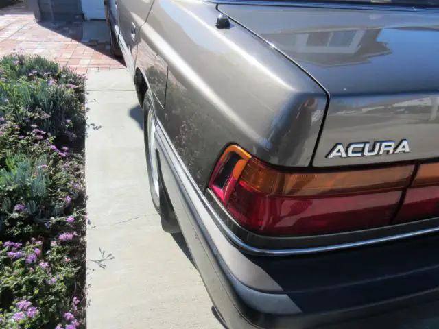 1989 acura legend - very good condition - $2,200 or best offer
