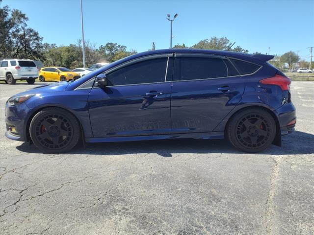 2016 ford focus st