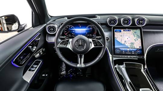 2025 Mercedes-Benz GLC