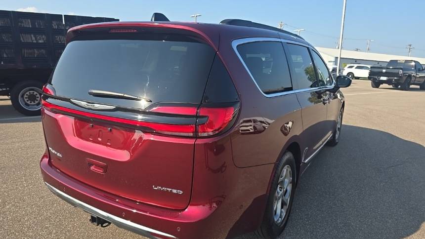 2023 chrysler pacifica limited