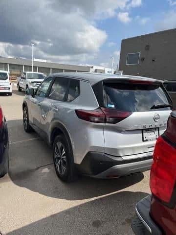 2023 nissan rogue sv in sterling heights, michigan