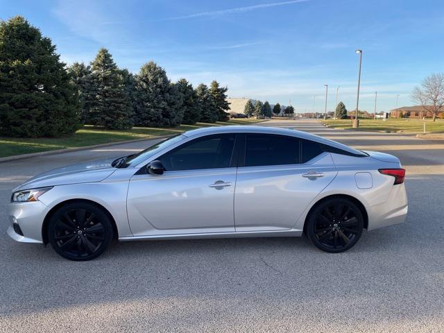 2020 nissan altima 2.5 sr