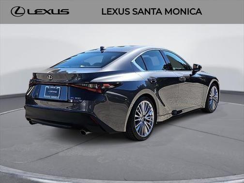 2023 lexus is 300