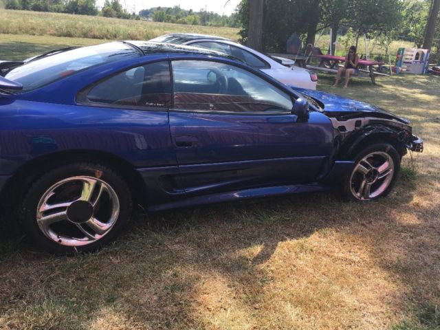1993 dodge stealth a beautiful blue and 199? parts car- one price, 2 cars!