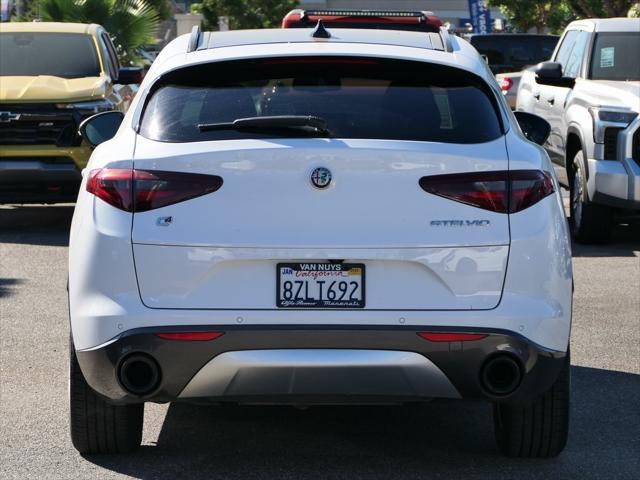 2022 alfa romeo stelvio ti