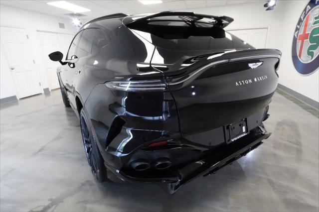 2023 aston martin dbx 707