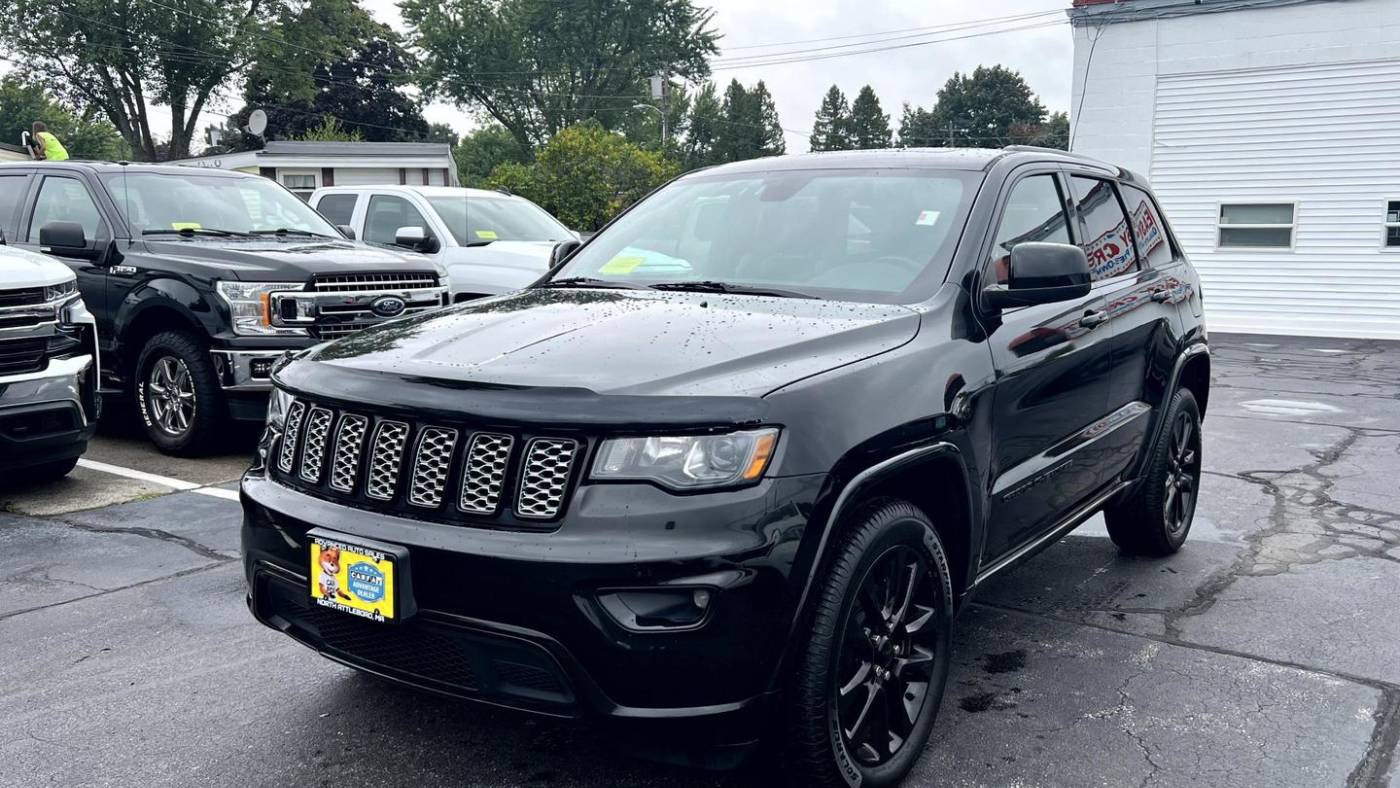 2017 jeep grand cherokee altitude