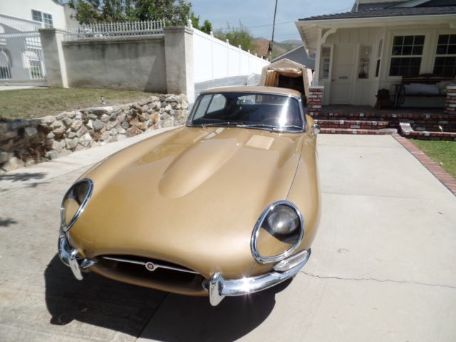 beauitful car / runs great / private party sale