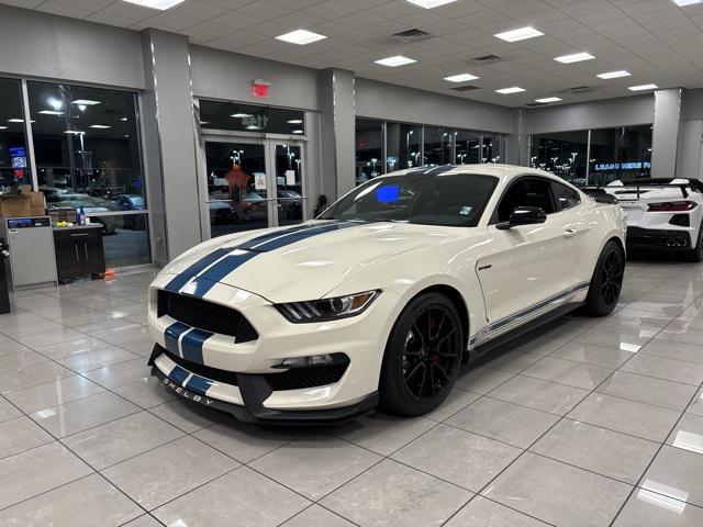 2020 ford shelby gt350 base