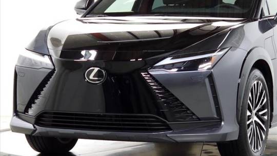2023 Lexus RZ