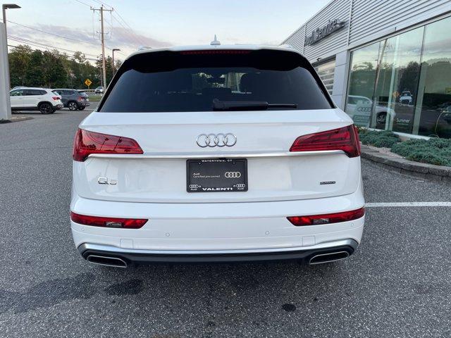 2024 audi q5 s line premium