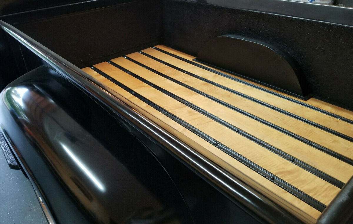 1953 ford f-100 black interior and exterior 350 automatic with black bench seat