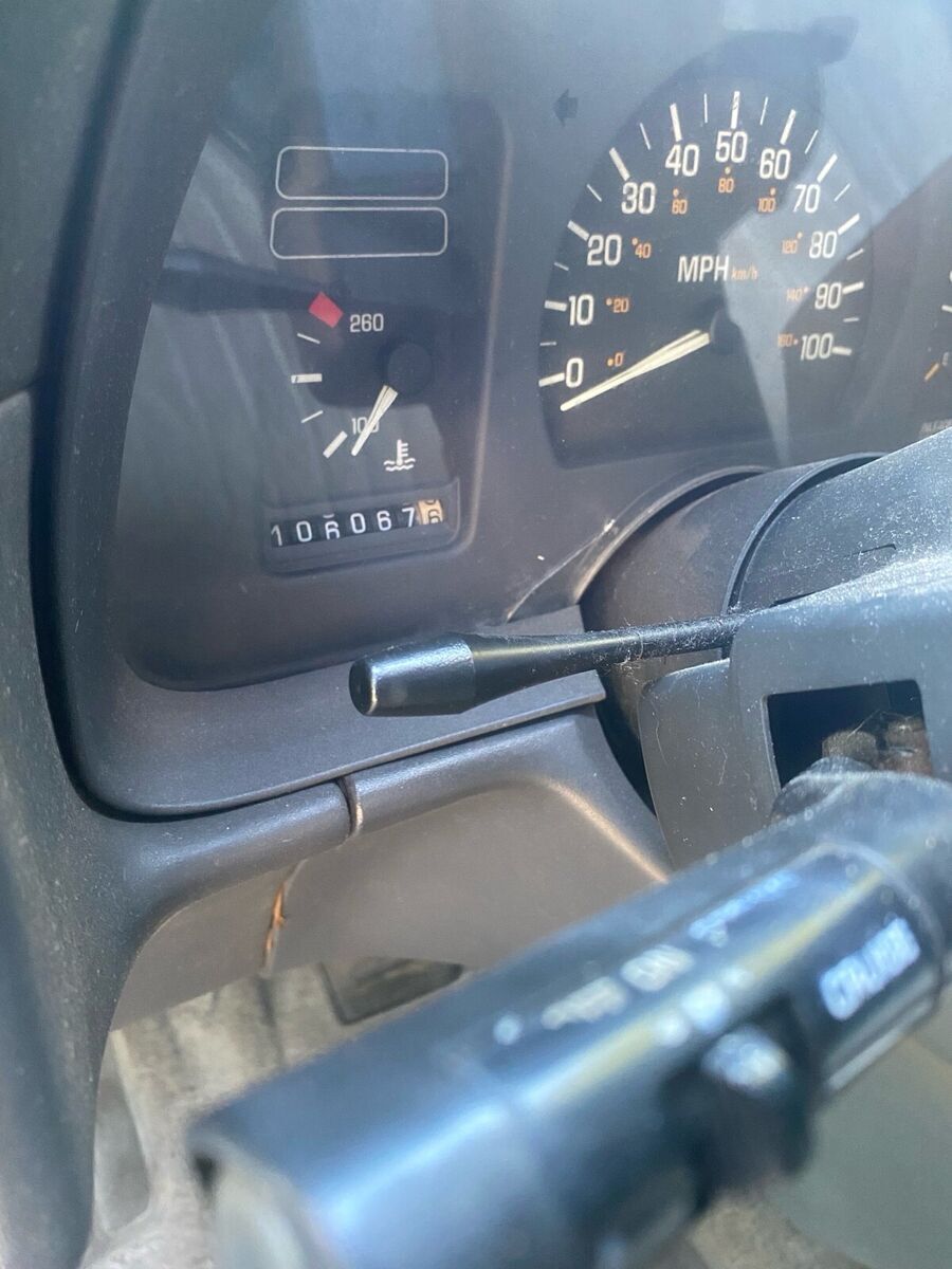 1992 pontiac sunbird blue se