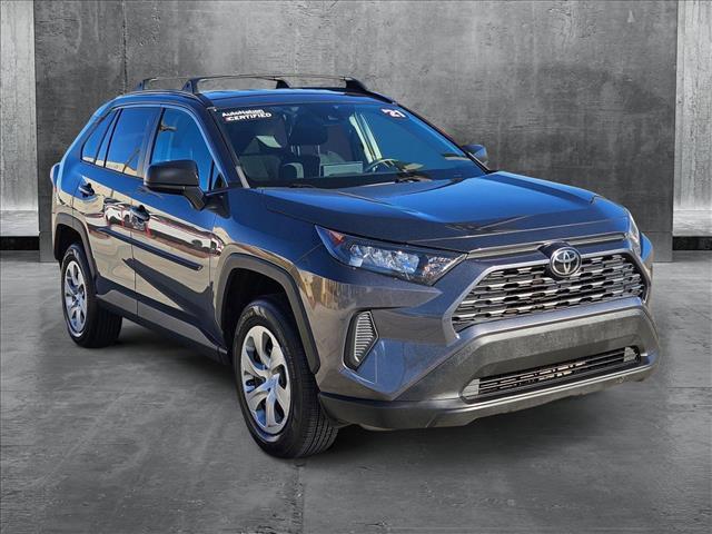 2021 toyota rav4 le