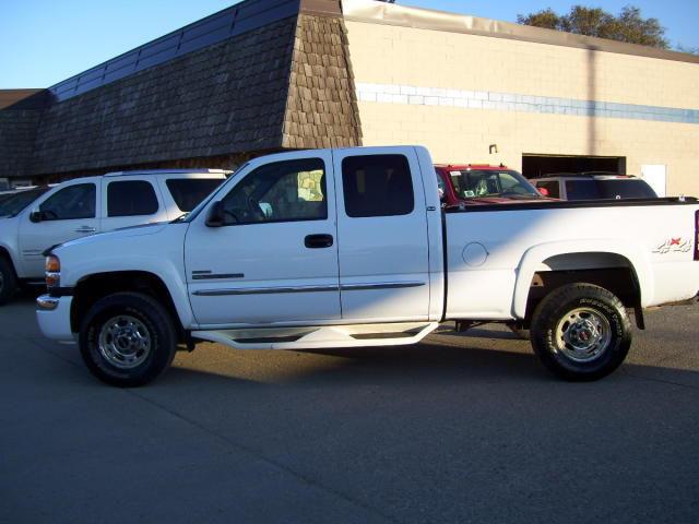 2004 gmc sierra 2500 h/d for sale in valley city, north dakota