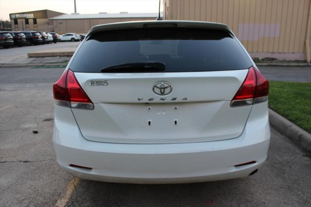 2013 toyota venza le