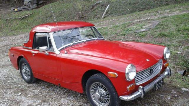 runs and drives comes with hard top and soft top
