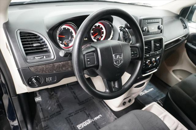 2016 dodge grand caravan avp/se