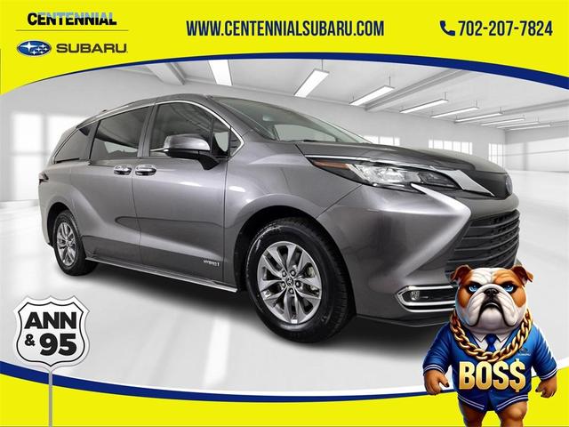 2021 toyota sienna xle
