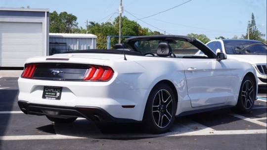 2022 Ford Mustang