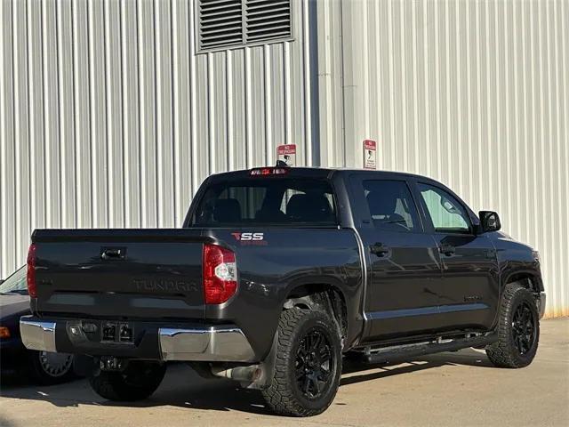 2020 toyota tundra sr5