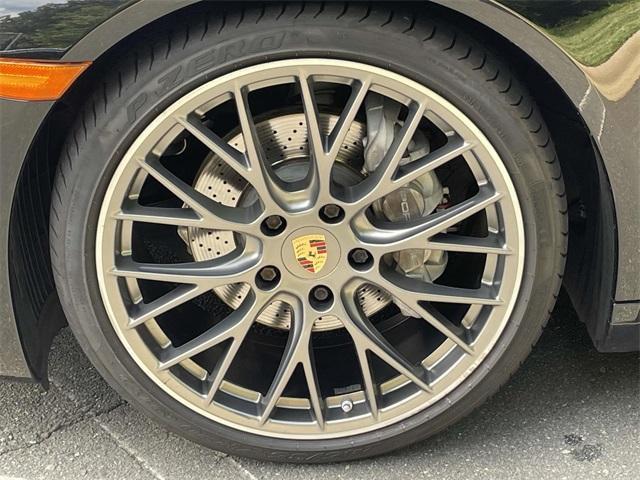 2017 porsche 911 carrera