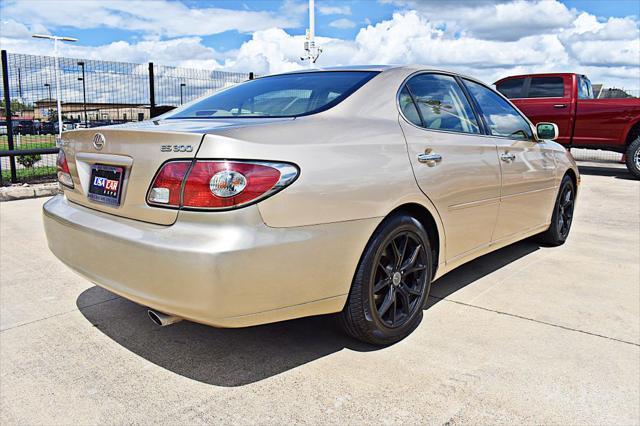 2002 lexus es 300 base