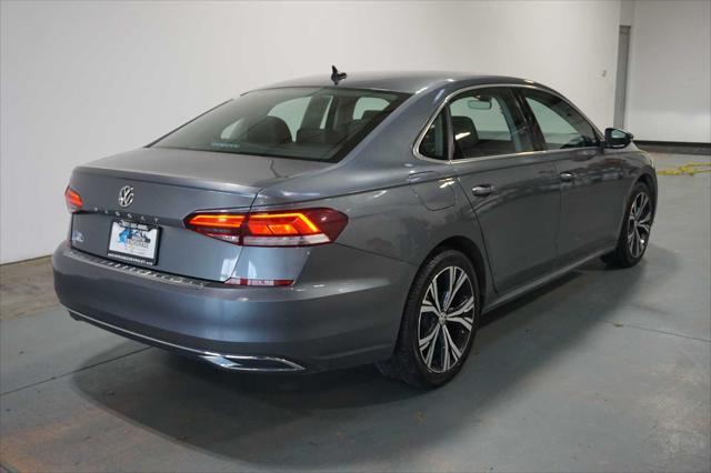 2021 volkswagen passat 2.0t se