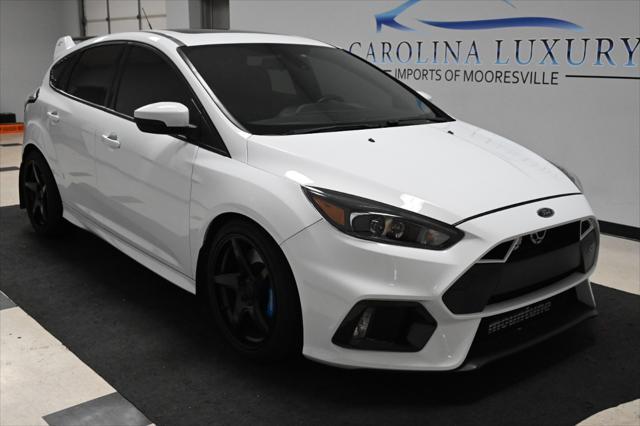 2016 ford focus rs base