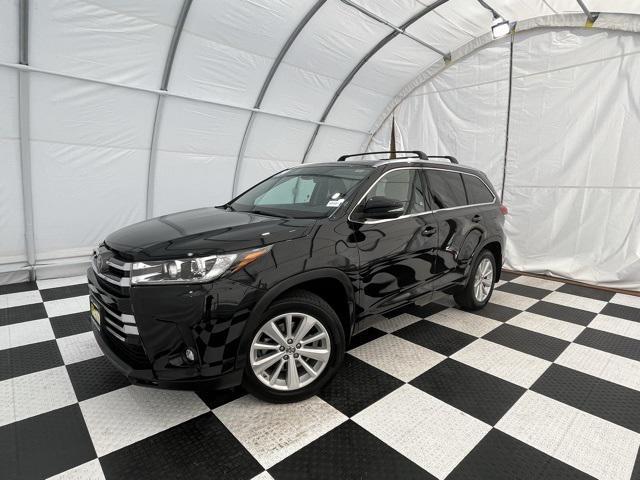 2019 toyota highlander limited