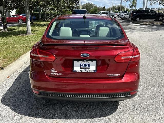 2016 ford focus titanium