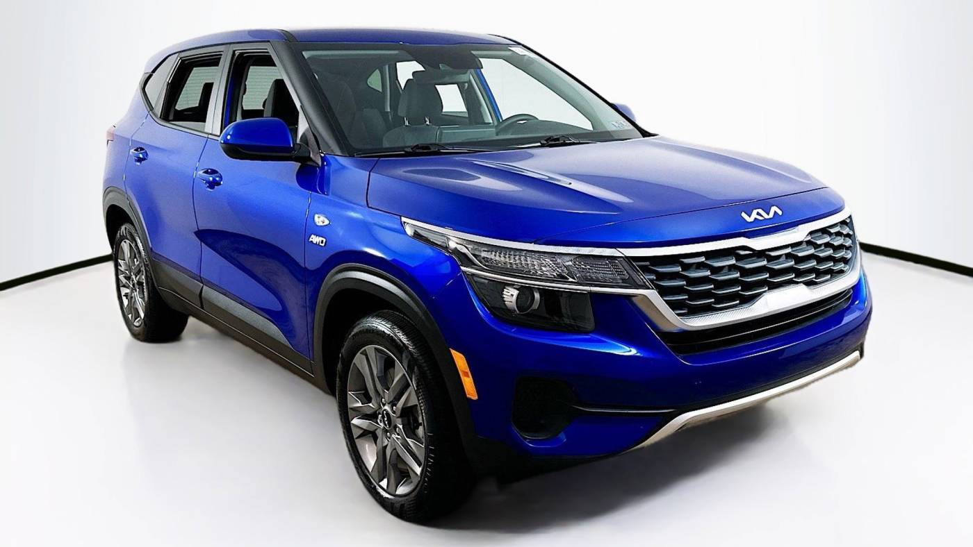 2022 kia seltos lx
