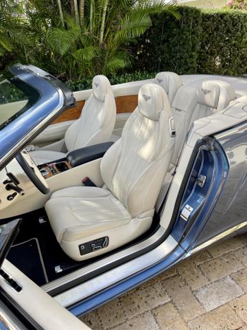 2013 bentley continental gtc v8
