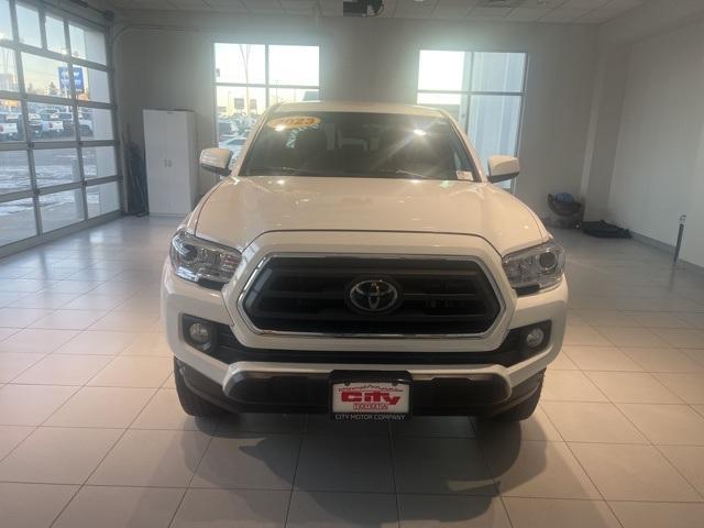 2023 toyota tacoma sr