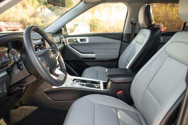 2021 ford explorer xlt