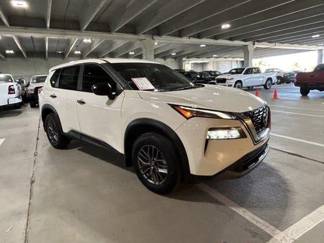 2023 nissan rogue s in hialeah, florida