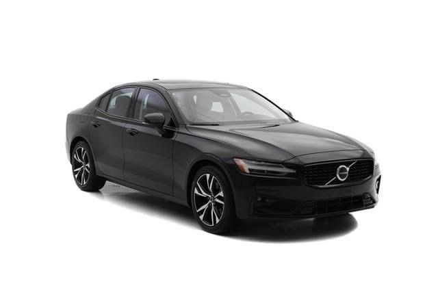 2024 volvo s60 b5 core dark