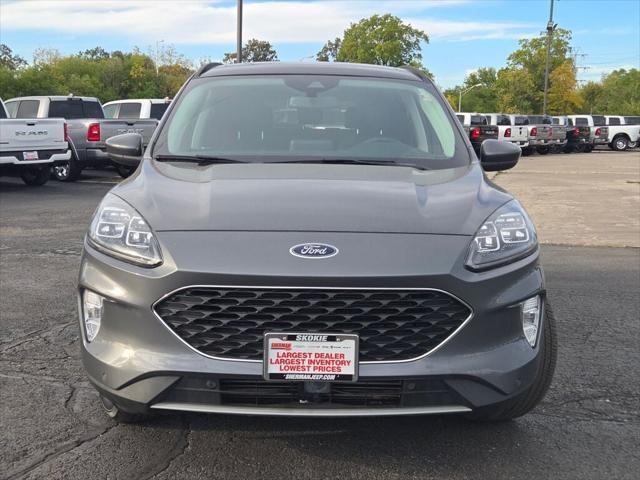 2022 ford escape titanium