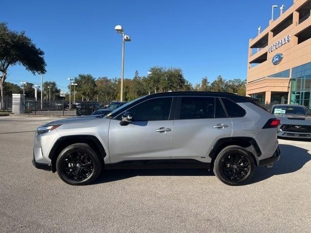 2022 toyota rav4 xse