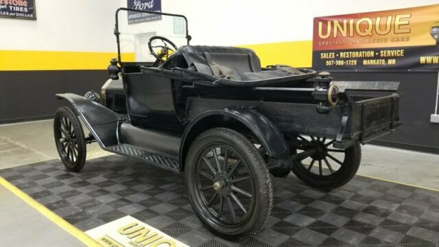 19515 ford model t roadster!